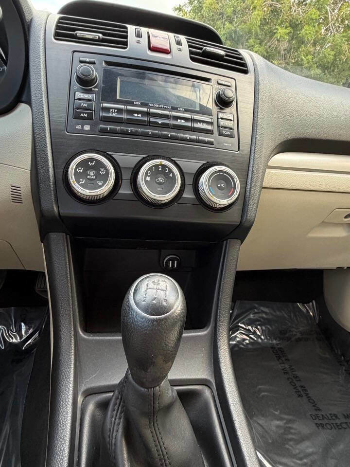 Used 2014 Subaru Crosstrek 2.0i Premium image 14