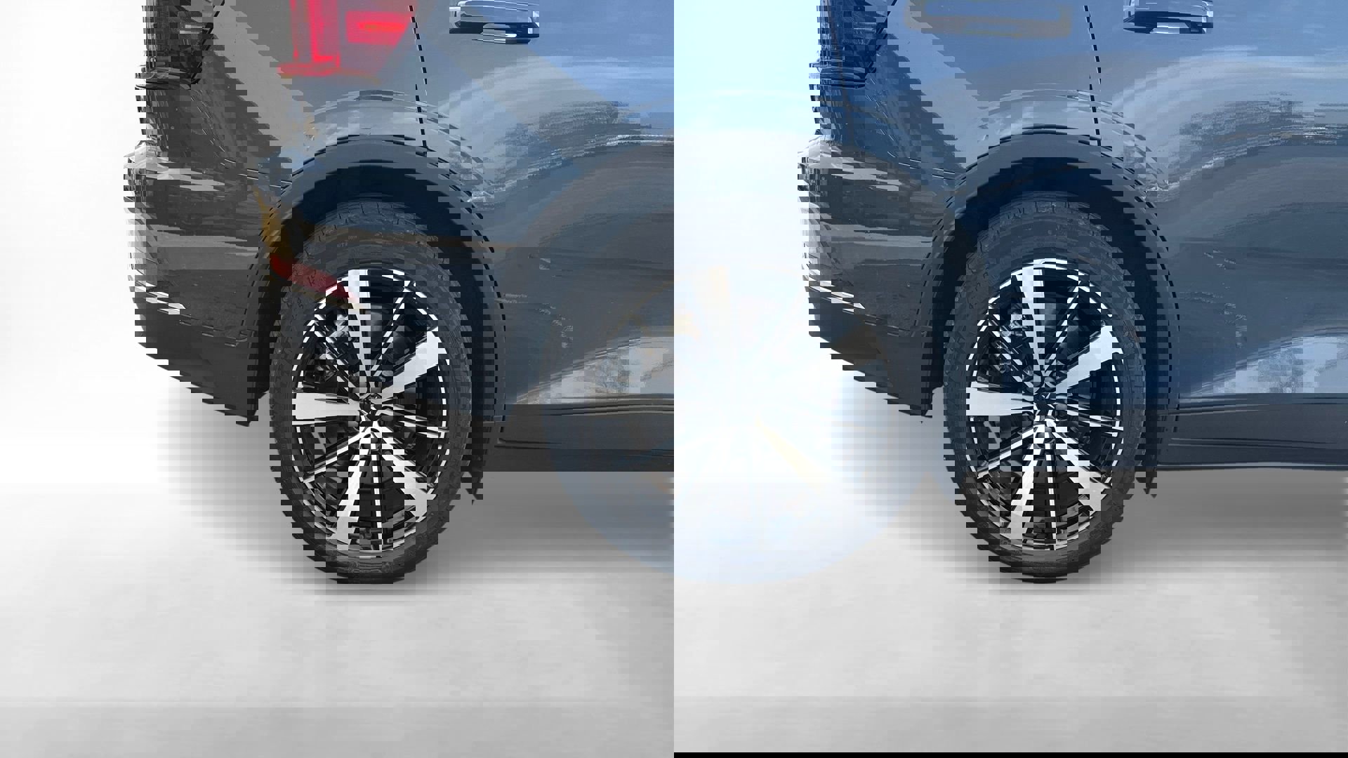 Certified 2022 Polestar Polestar 2 w/ Plus Package image 28