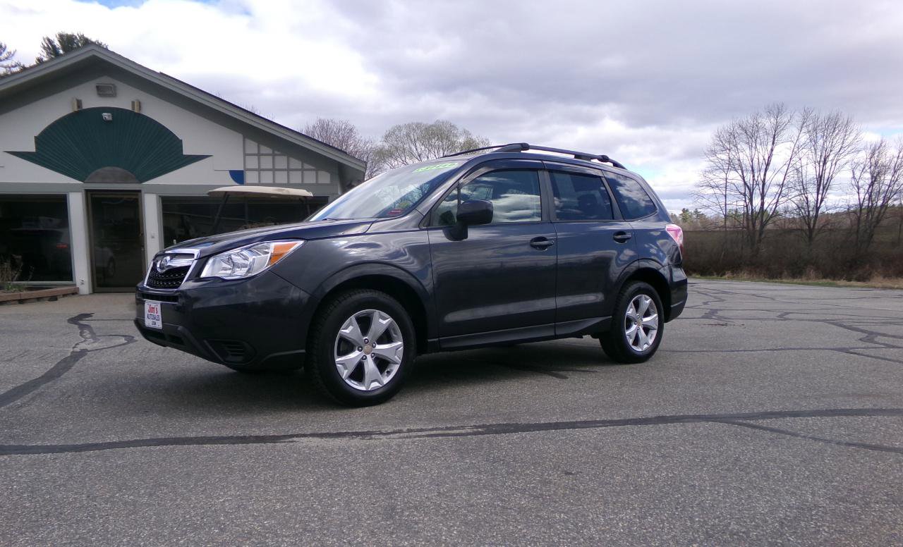 Used 2015 Subaru Forester 2.5i Premium AWD/4WD image 2
