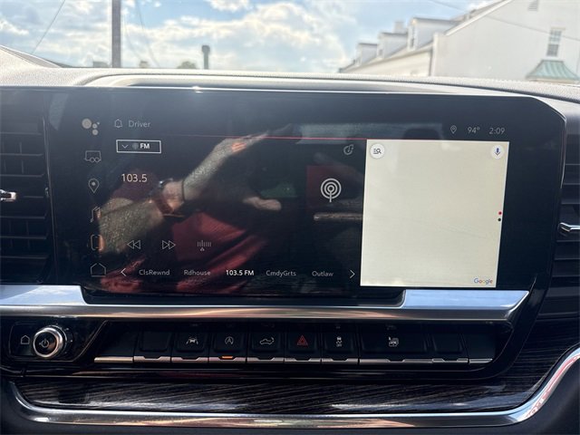 Used 2023 GMC Sierra 1500 SLE image 16