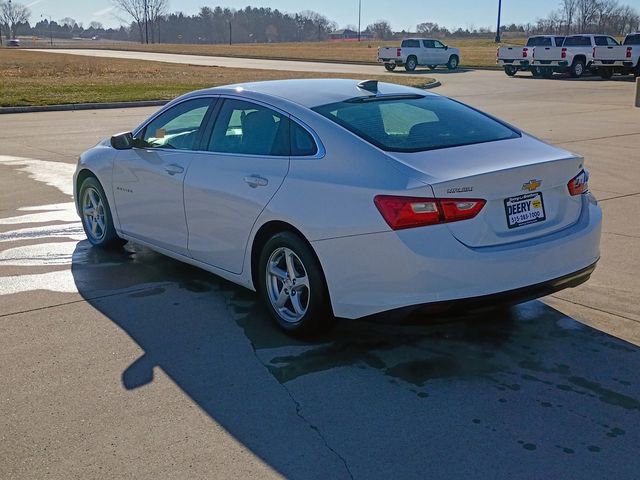Used 2016 Chevrolet Malibu LS image 9