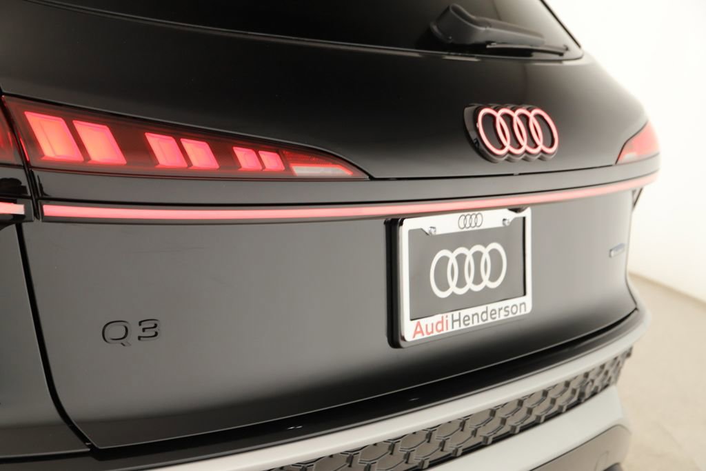 New 2026 Audi Q3 quattro 2.0T AWD/4WD image 29
