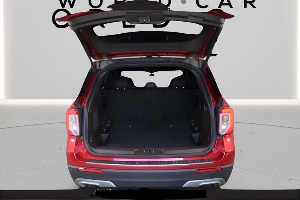 Used 2023 Ford Explorer King Ranch w/ Technology Package RWD image 33