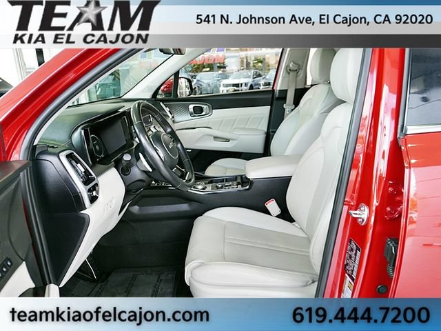 Certified 2023 Kia Sorento SX Prestige AWD/4WD image 16