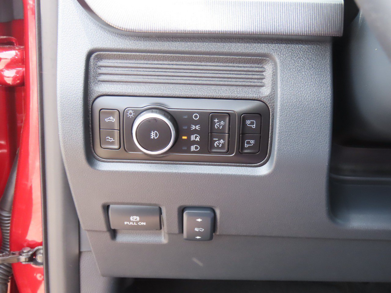 New 2026 Ford F250 Platinum AWD/4WD image 27