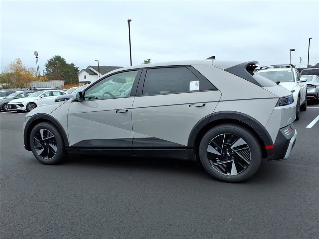 New 2026 Hyundai Ioniq 5 SEL image 11