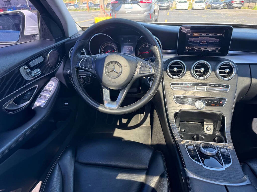 Used 2017 Mercedes-Benz C 300 4MATIC Sedan w/ Premium 1 Package image 5