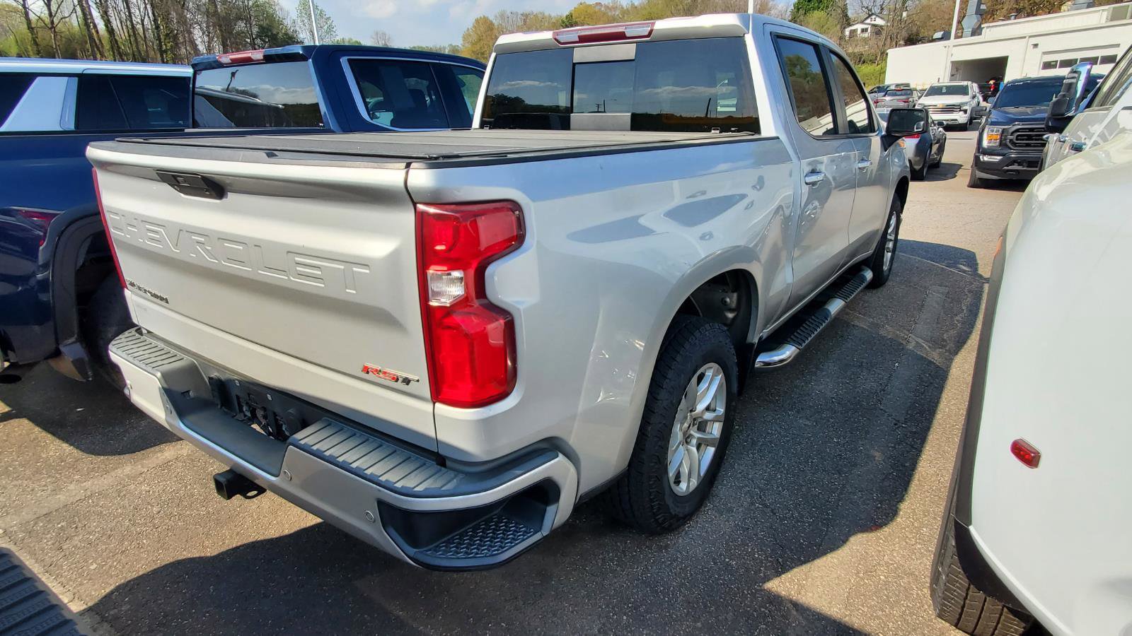Used 2019 Chevrolet Silverado 1500 RST w/ All-Star Edition RWD image 9