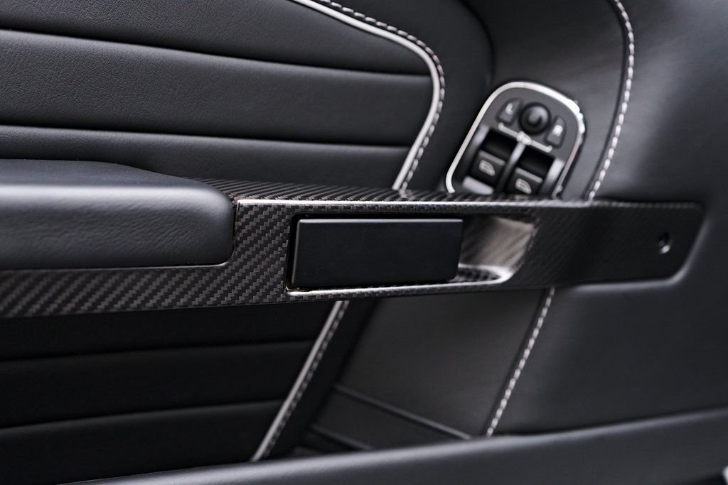 Used 2016 Aston Martin DB9 GT RWD image 53
