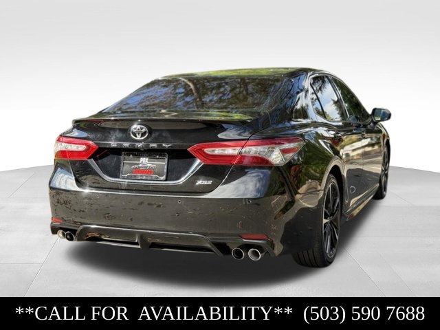 Used 2018 Toyota Camry XSE FWD image 5