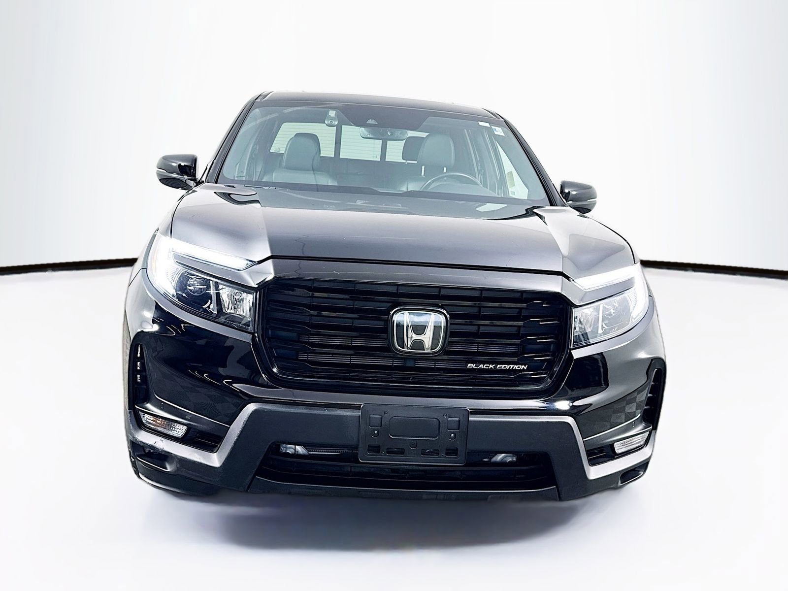 Used 2023 Honda Ridgeline Black Edition image 2