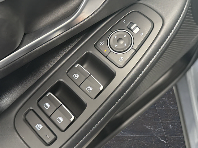 Certified 2025 Hyundai Sonata Limited FWD image 31