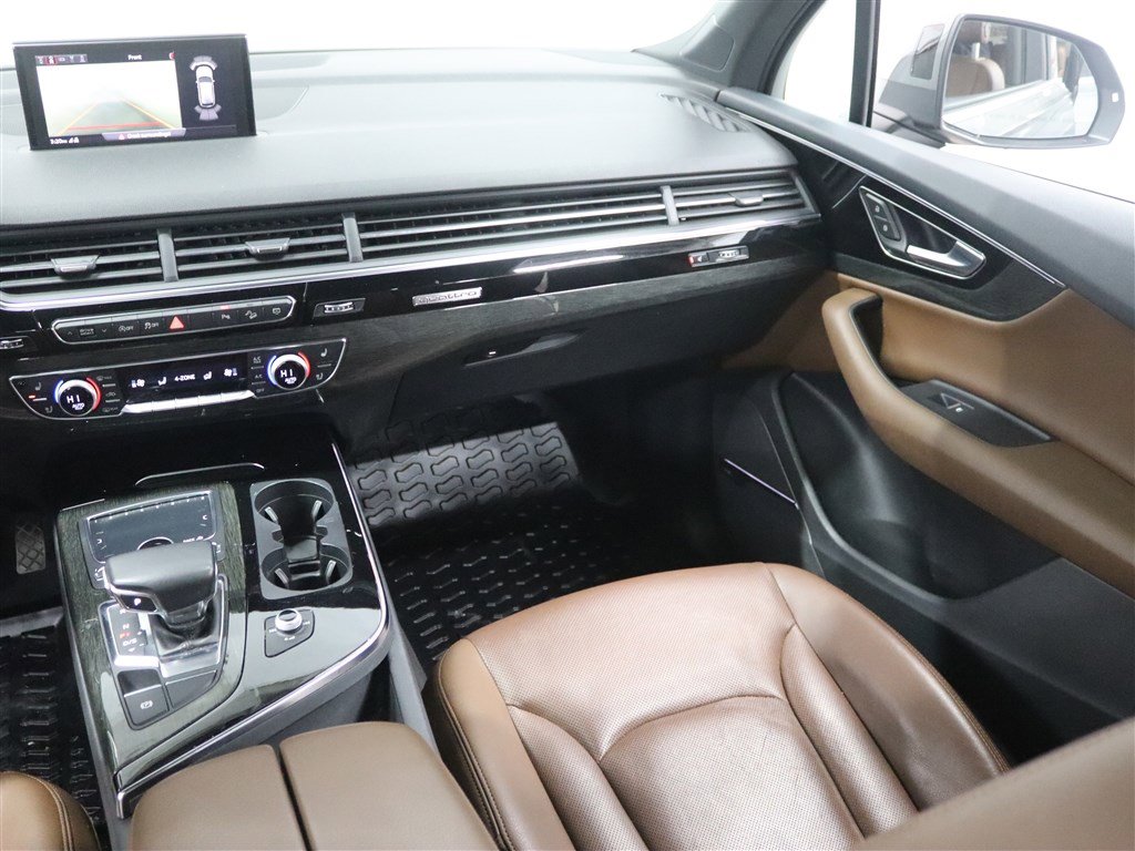 Used 2018 Audi Q7 3.0T Prestige image 23