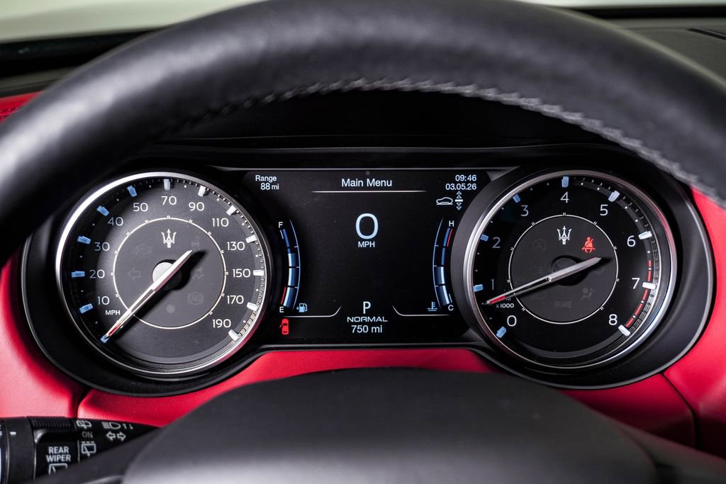 Certified 2022 Maserati Levante Modena image 21