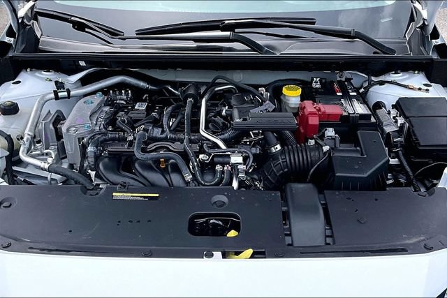 Certified 2025 Nissan Sentra SR w/ Lighting Package FWD image 29
