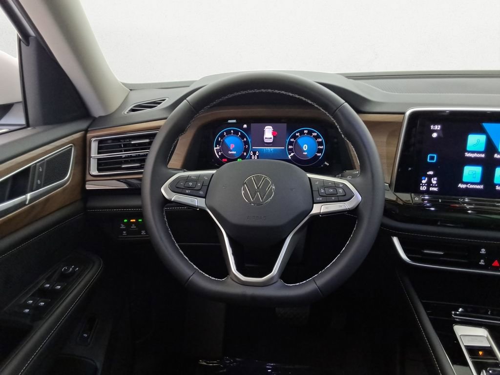 Certified 2026 Volkswagen Atlas SE w/ Panoramic Sunroof Package FWD image 14