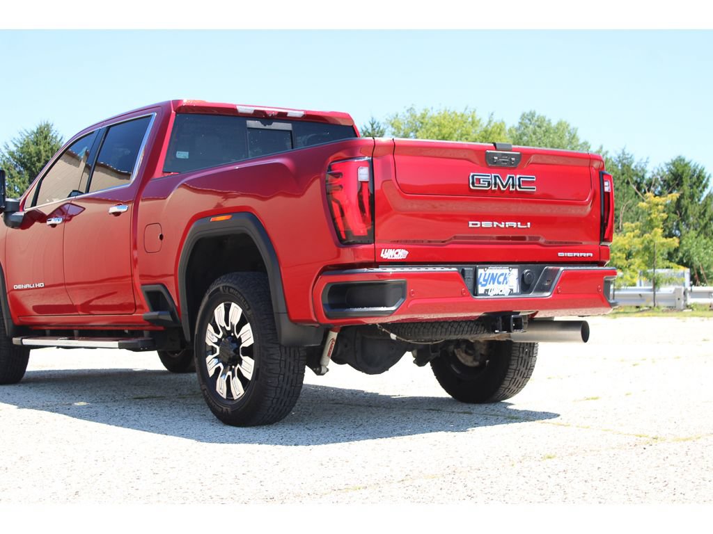 Used 2024 GMC Sierra 2500 Denali w/ Technology Package AWD/4WD image 42