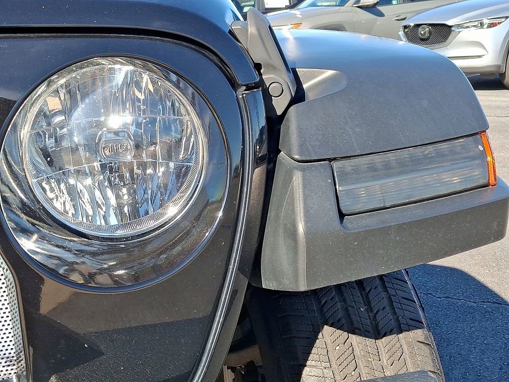 Used 2021 Jeep Wrangler Unlimited Sport image 9