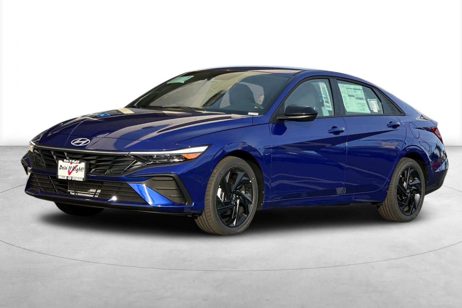 Used 2026 Hyundai Elantra Sport FWD image 2