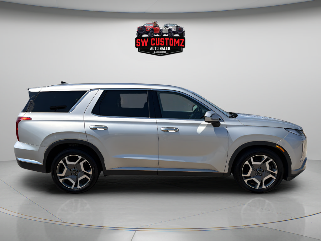 Used 2024 Hyundai Palisade Limited FWD image 8
