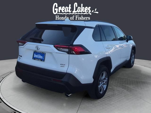 Used 2025 Toyota RAV4 XLE AWD/4WD image 5