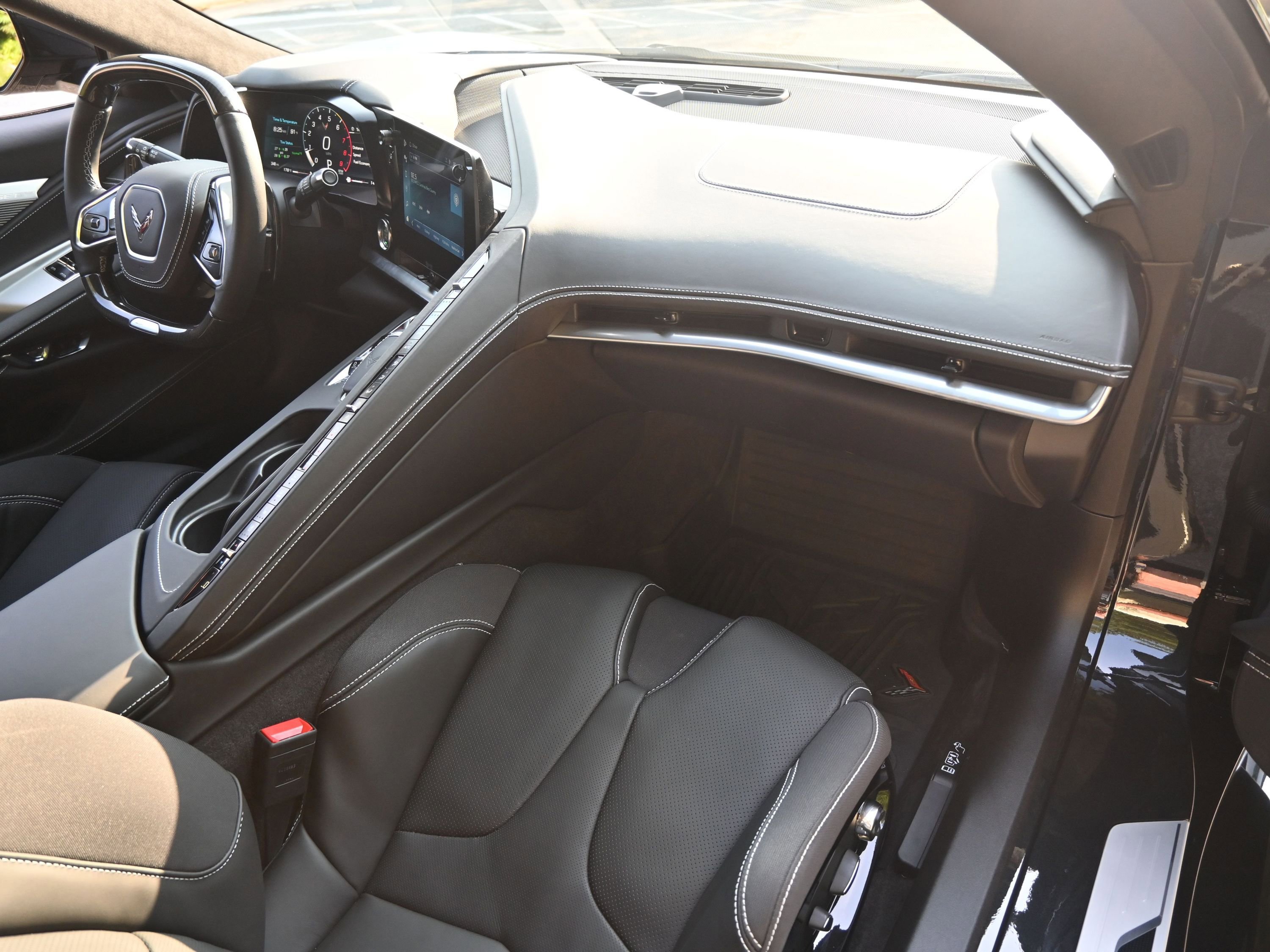 Used 2024 Chevrolet Corvette Z06 image 25