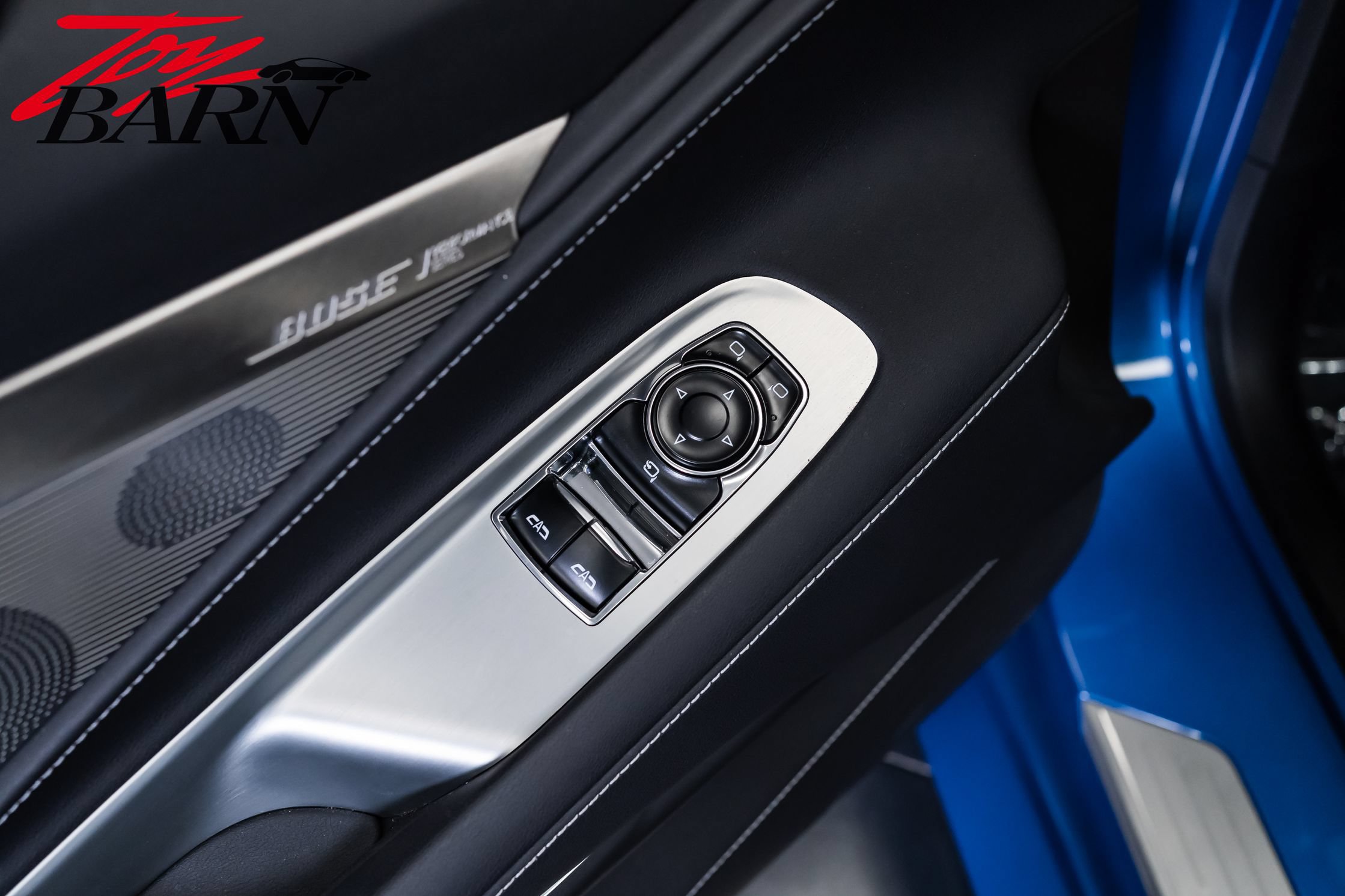 Used 2024 Chevrolet Corvette Stingray Preferred Cpe w/ Battery Protection Package RWD image 27