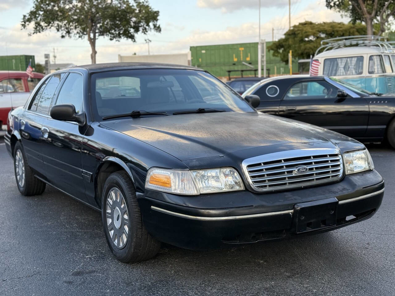 Used 2005 Ford Crown Victoria Police Interceptor RWD image 8