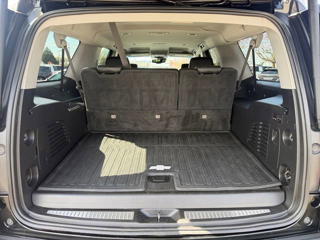 Used 2020 Chevrolet Suburban LT w/ RST Edition image 35