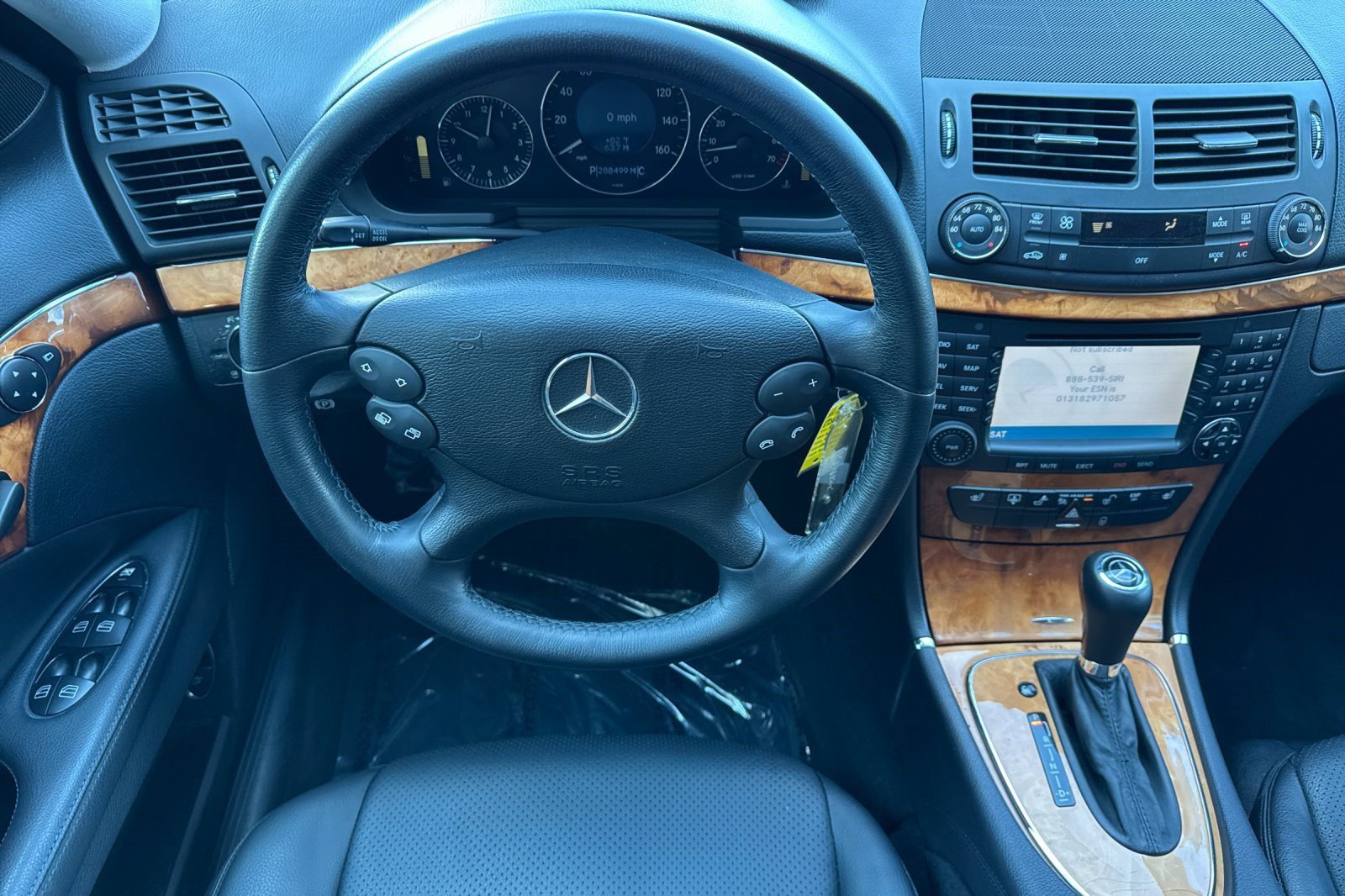 Used 2007 Mercedes-Benz E 350 Sedan image 28