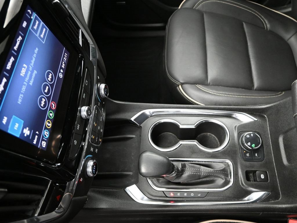 Used 2023 Chevrolet Traverse Premier image 20