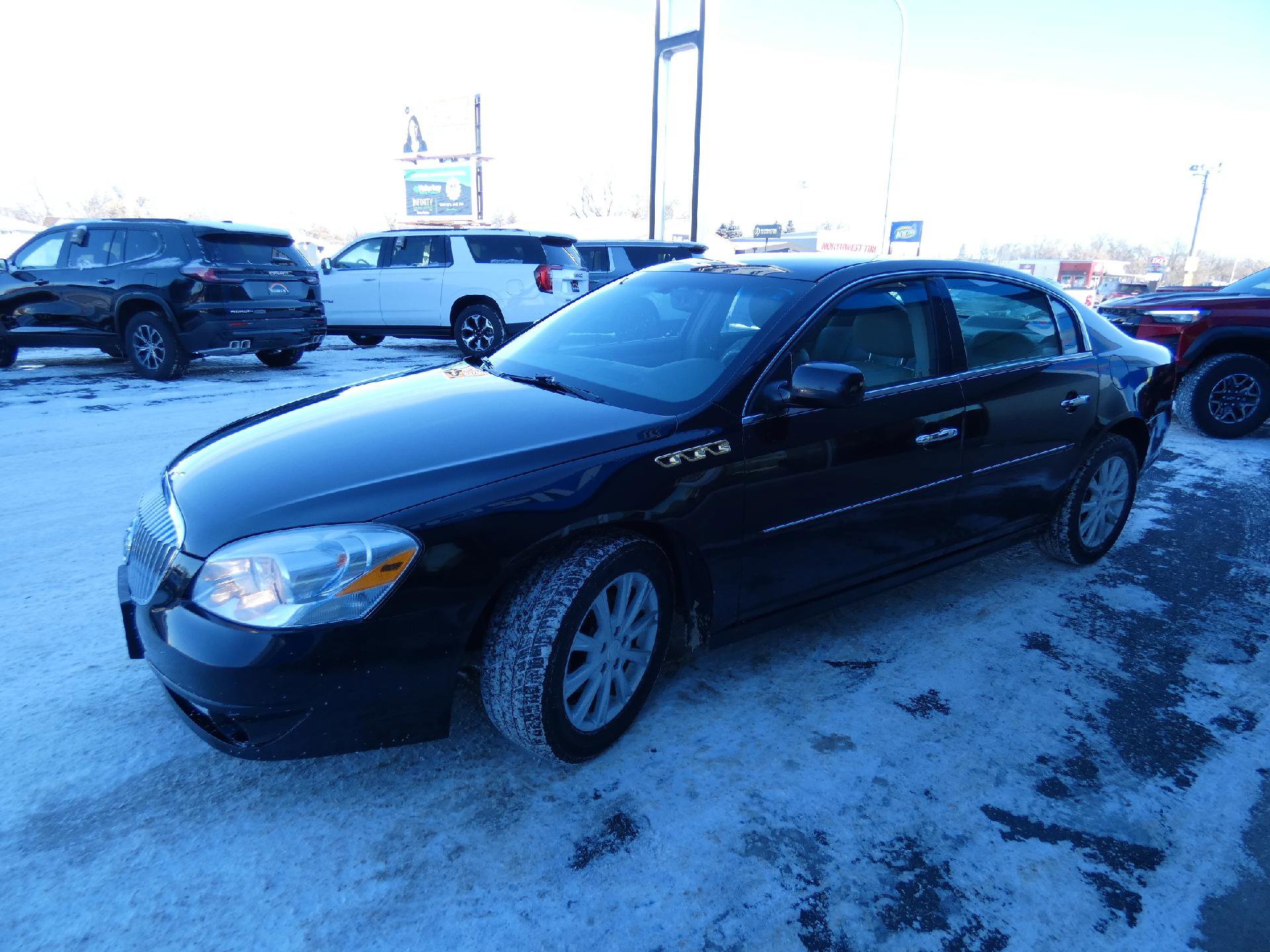Used 2011 Buick Lucerne CXL image 6