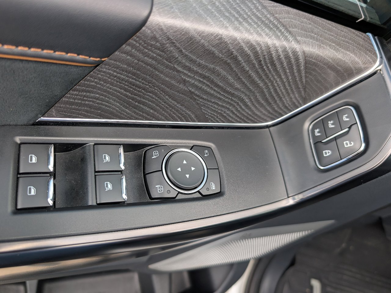 Used 2022 Ford F150 Platinum w/ Equipment Group 701A High image 18