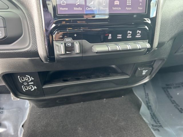 New 2026 RAM 2500 Tradesman AWD/4WD image 21