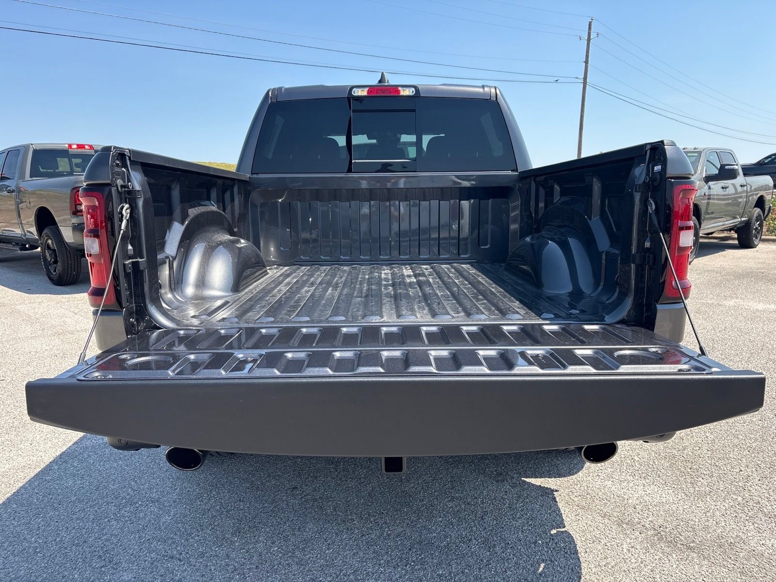 New 2026 RAM 1500 Express RWD image 28