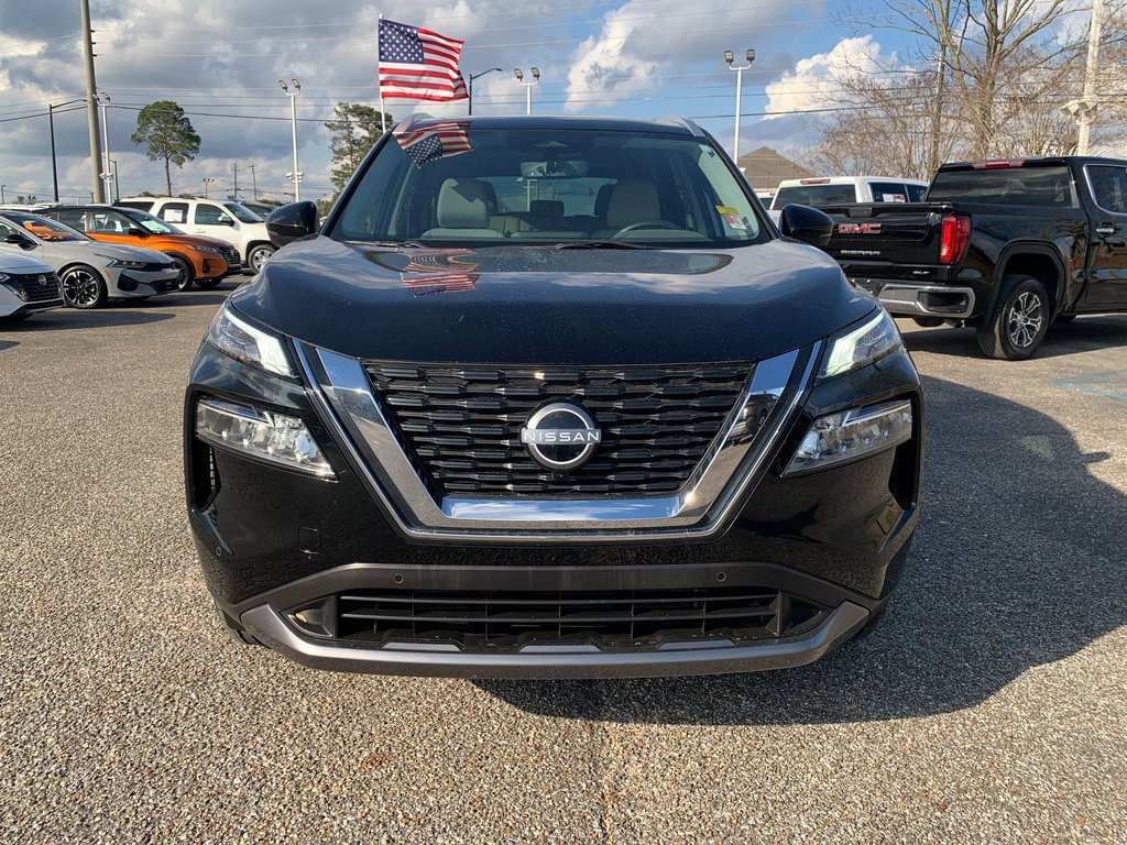 Used 2023 Nissan Rogue SL w/ SL Premium Package image 3