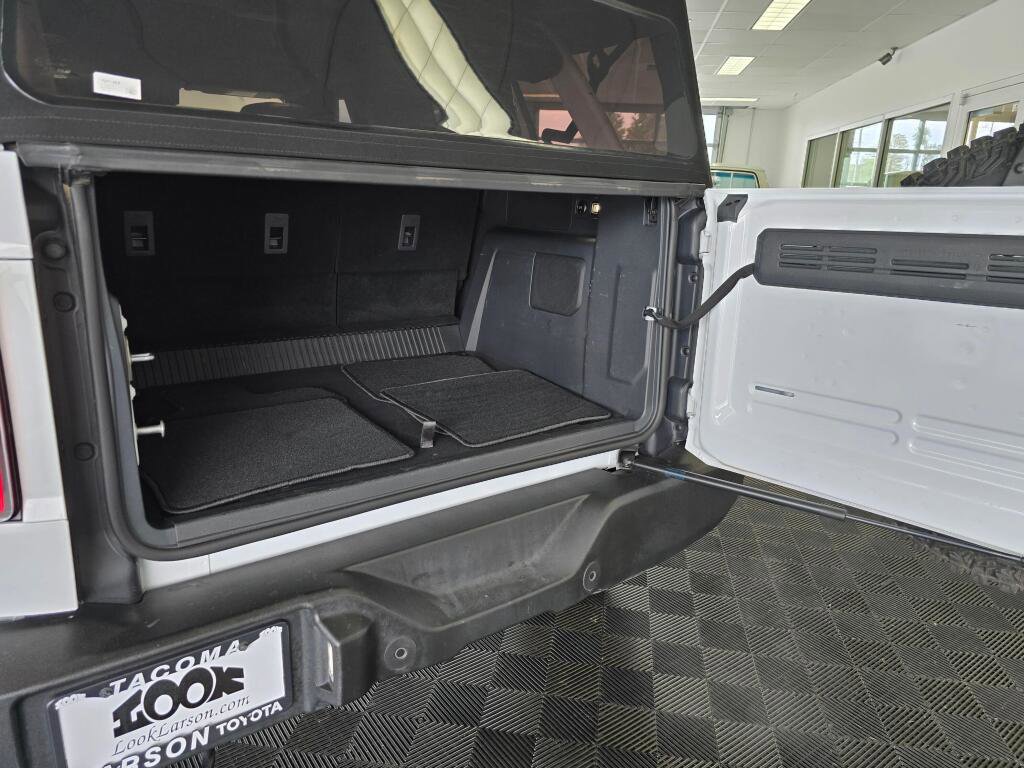 Used 2024 Ford Bronco Wildtrak AWD/4WD image 16