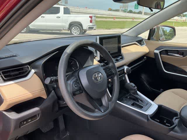 Certified 2025 Toyota RAV4 XLE FWD image 10