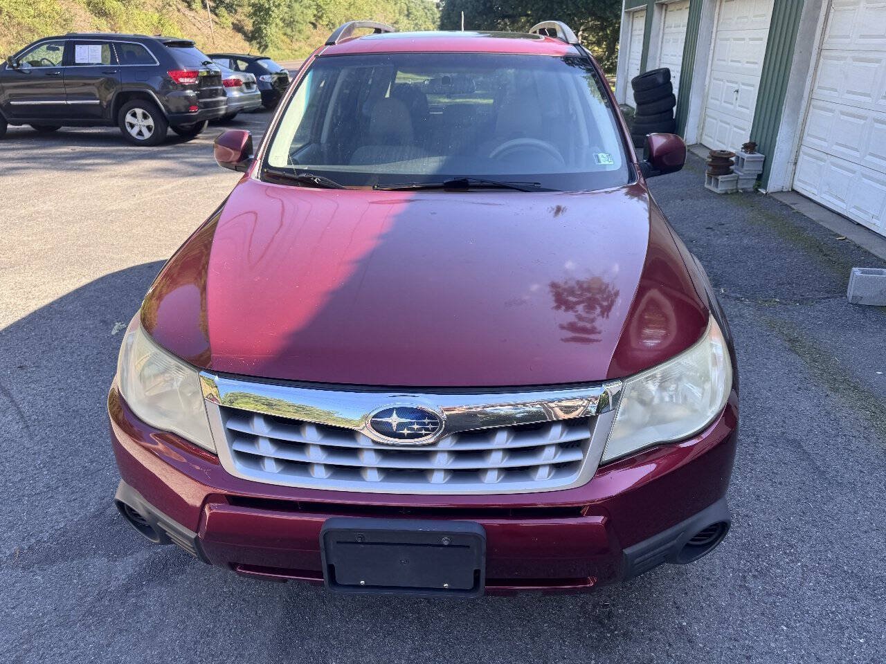 Used 2011 Subaru Forester 2.5X Premium w/ All-Weather Pkg AWD/4WD image 3