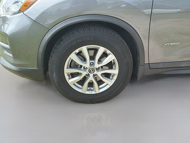 Used 2019 Nissan Rogue SV w/ Premium Package FWD image 15