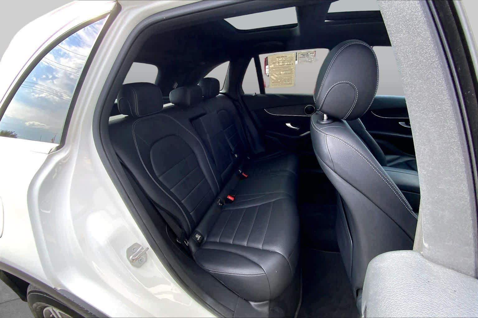 Used 2020 Mercedes-Benz GLC 300 image 20
