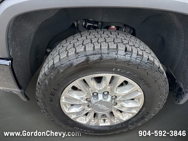 Used 2020 Chevrolet Silverado 2500 High Country w/ Z71 Off-Road Package image 11