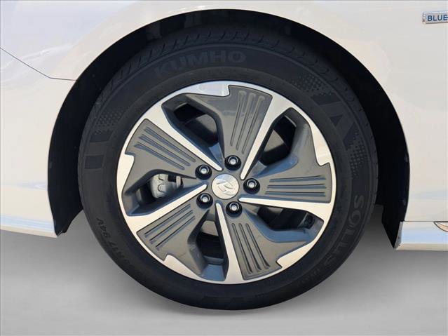 Used 2018 Hyundai Sonata Limited FWD image 24