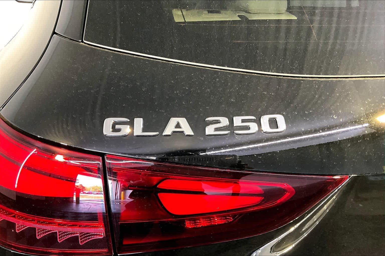 New 2026 Mercedes-Benz GLA 250 4MATIC image 6