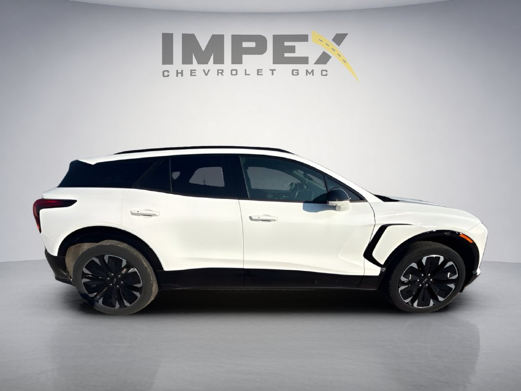Used 2024 Chevrolet Blazer EV RS AWD/4WD image 6