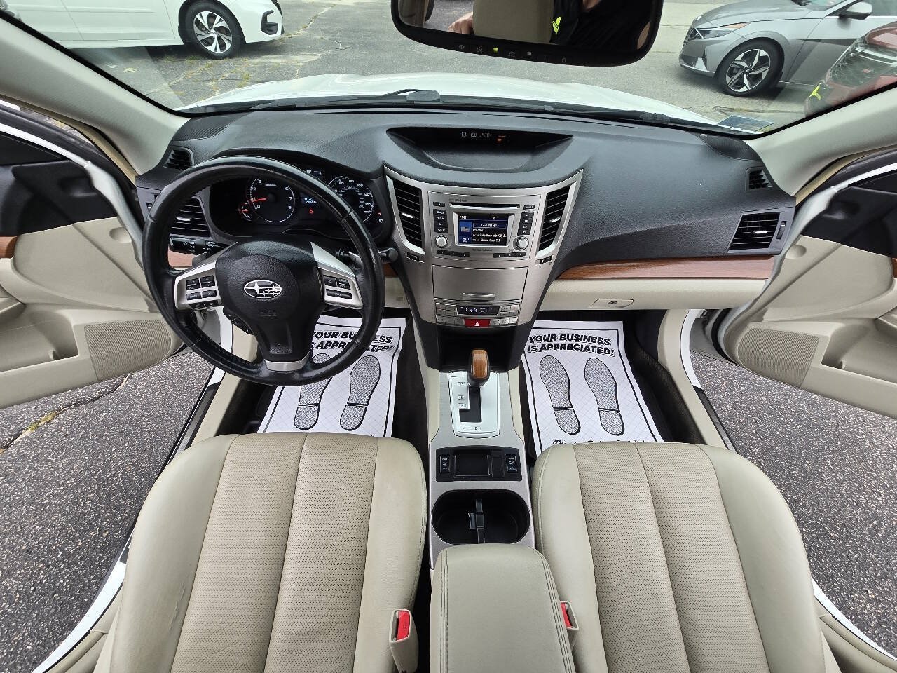 Used 2014 Subaru Outback 2.5i Limited w/ Moonroof Package AWD/4WD image 23