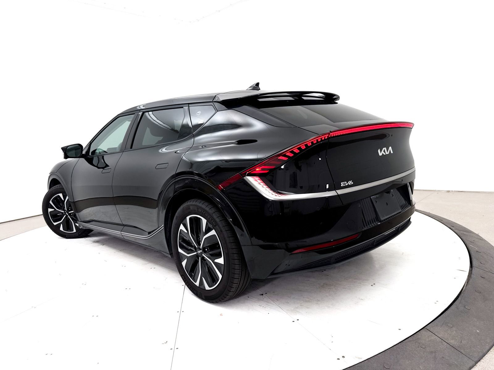 Used 2023 Kia EV6 Wind w/ Wind Technology Package RWD image 2