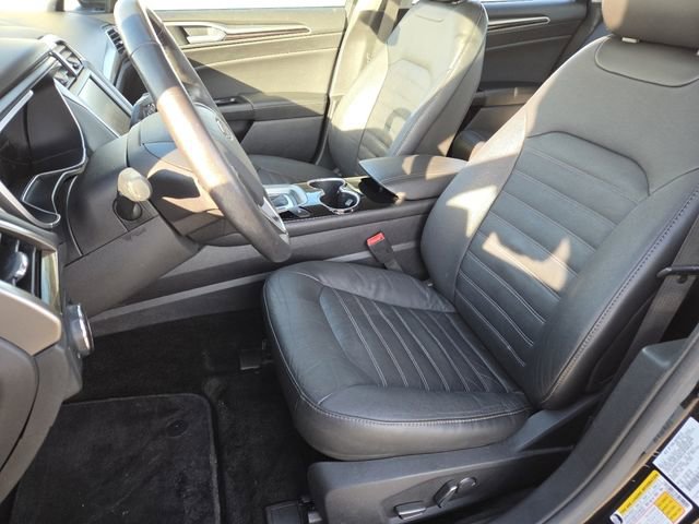 Used 2016 Ford Fusion SE w/ Equipment Group 202A image 29