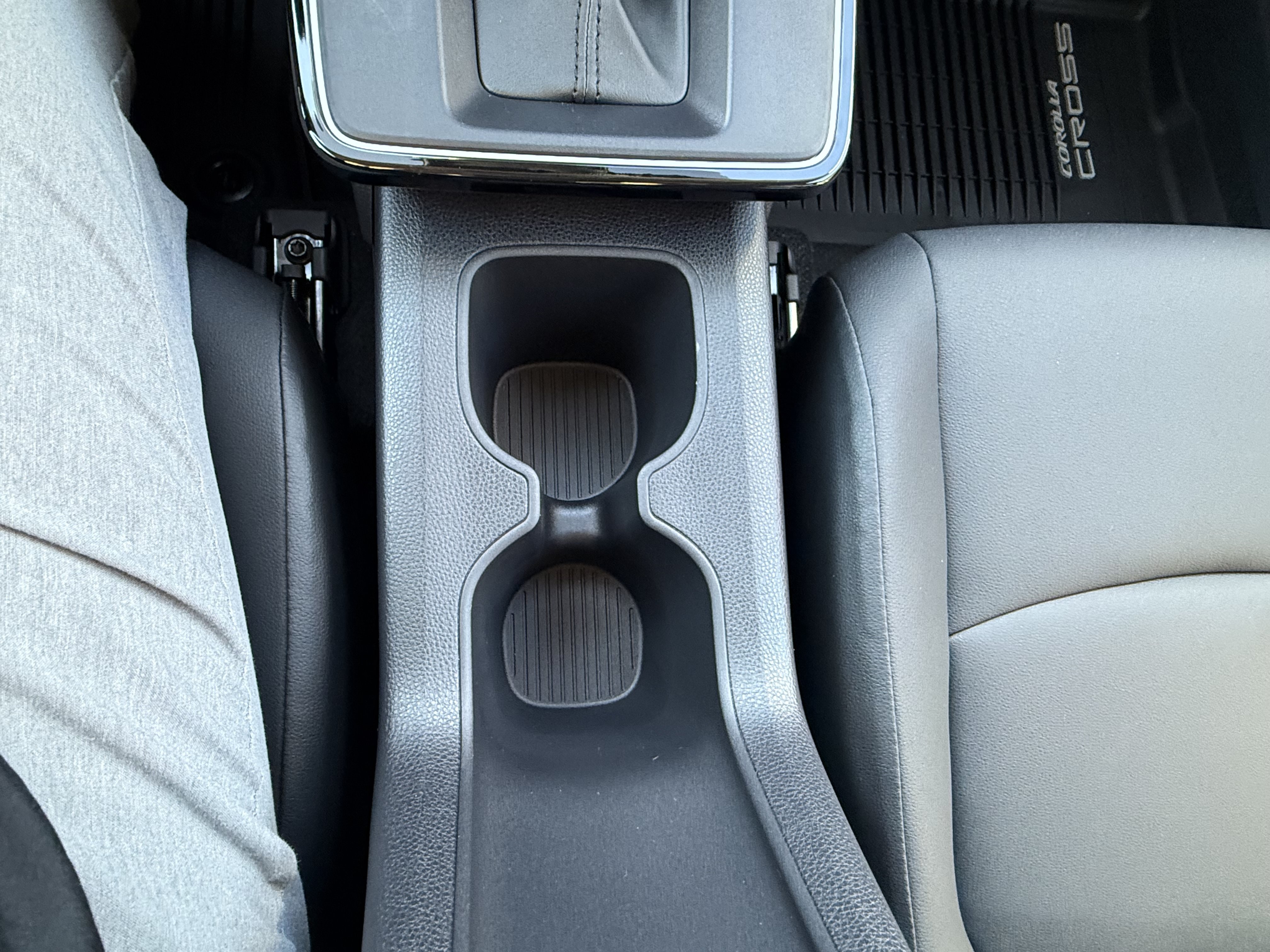 New 2026 Toyota Corolla Cross XLE AWD/4WD image 22