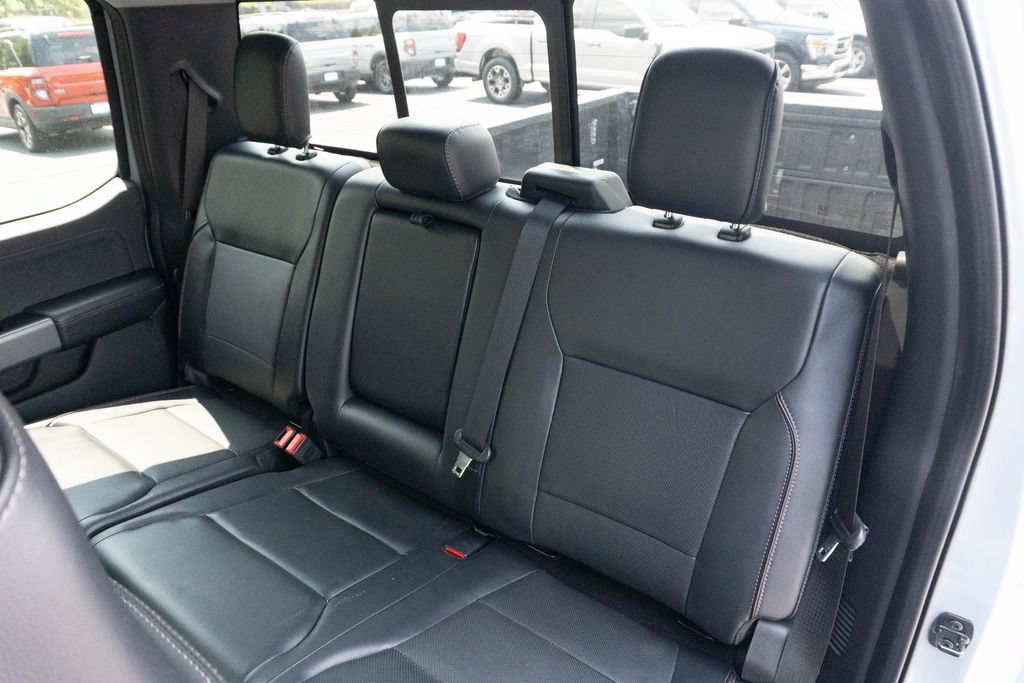 Used 2024 Ford F250 Lariat w/ Lariat Ultimate Package AWD/4WD image 24